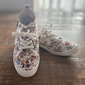 NWOT Alberto Floral Canvas Sneakers Size 9 (40)